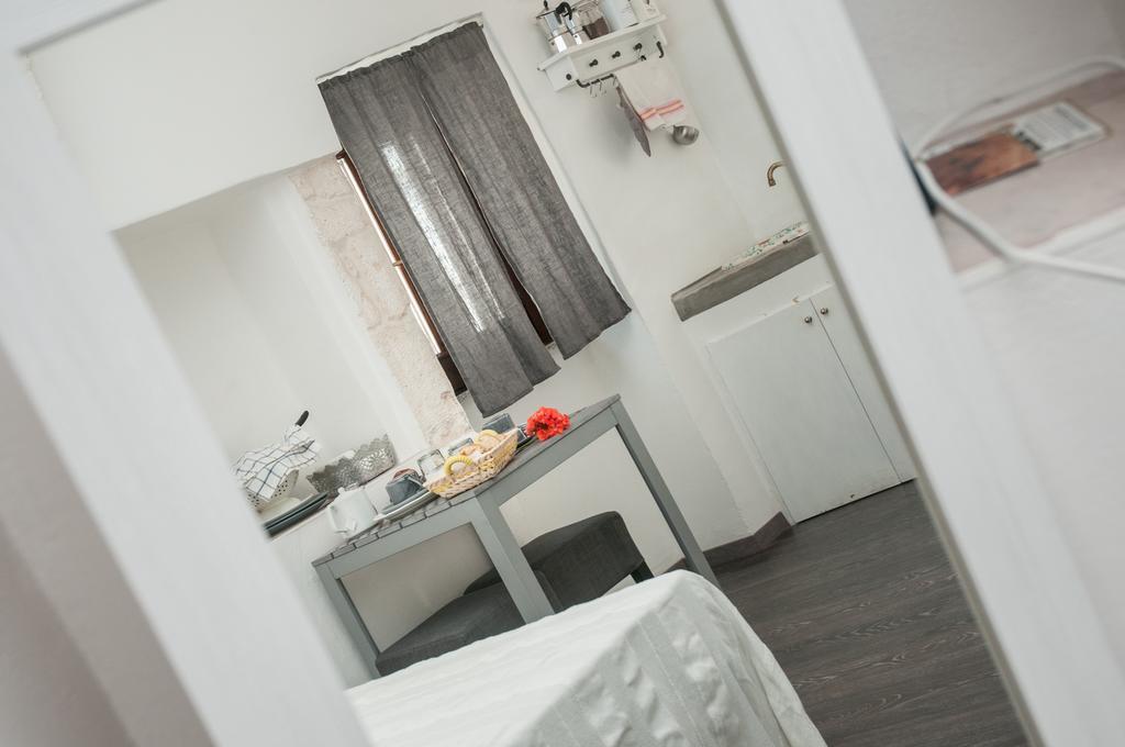 I 7 Archi Guest House 오스투니 외부 사진